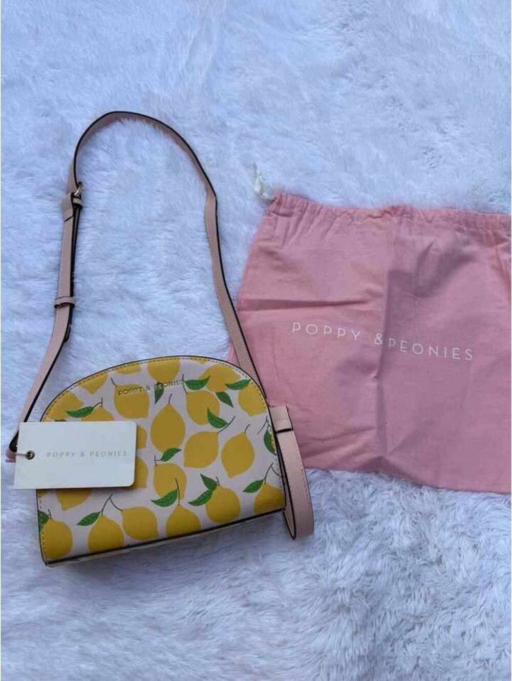 NWT Poppy & Peonies Lemon Print Crossbody Bag